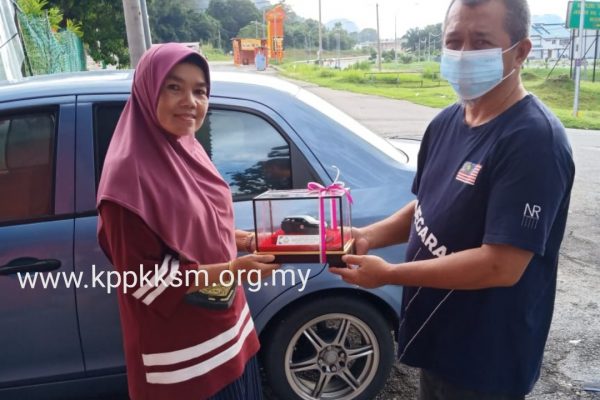 Sumbangan Cenderahati Kepada Ahli Yang Meninggal Dunia